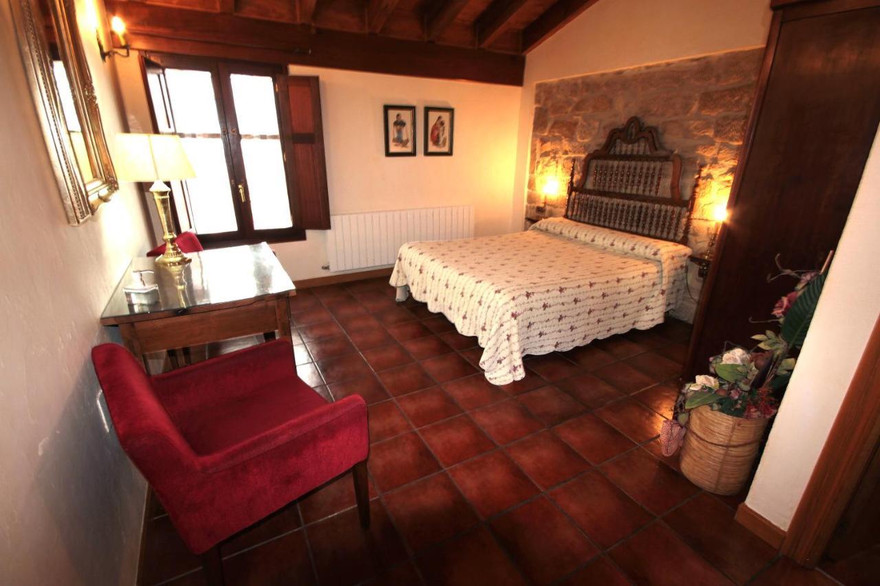 Casa Rural El Meson 브리오네스 외부 사진