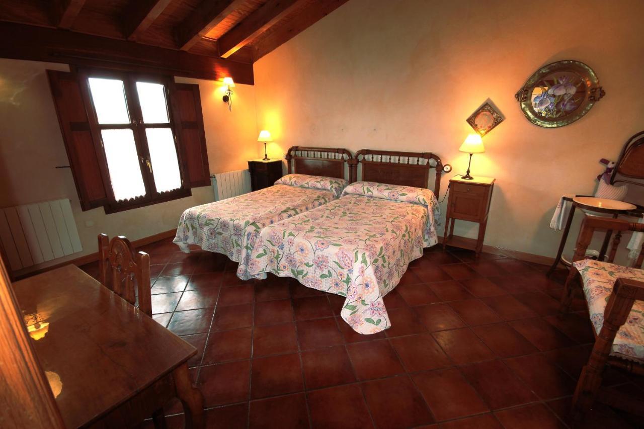 Casa Rural El Meson 브리오네스 외부 사진