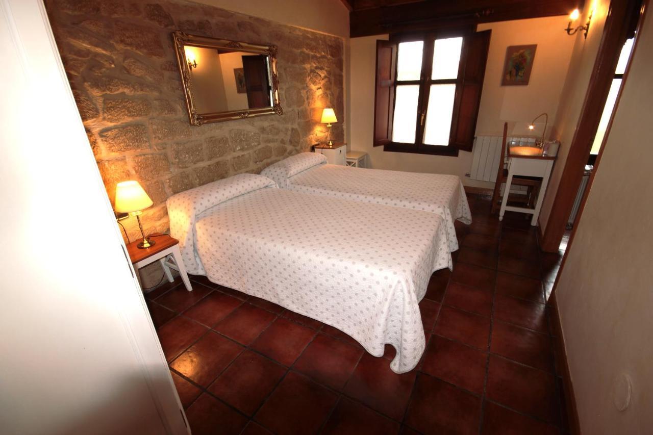 Casa Rural El Meson 브리오네스 외부 사진
