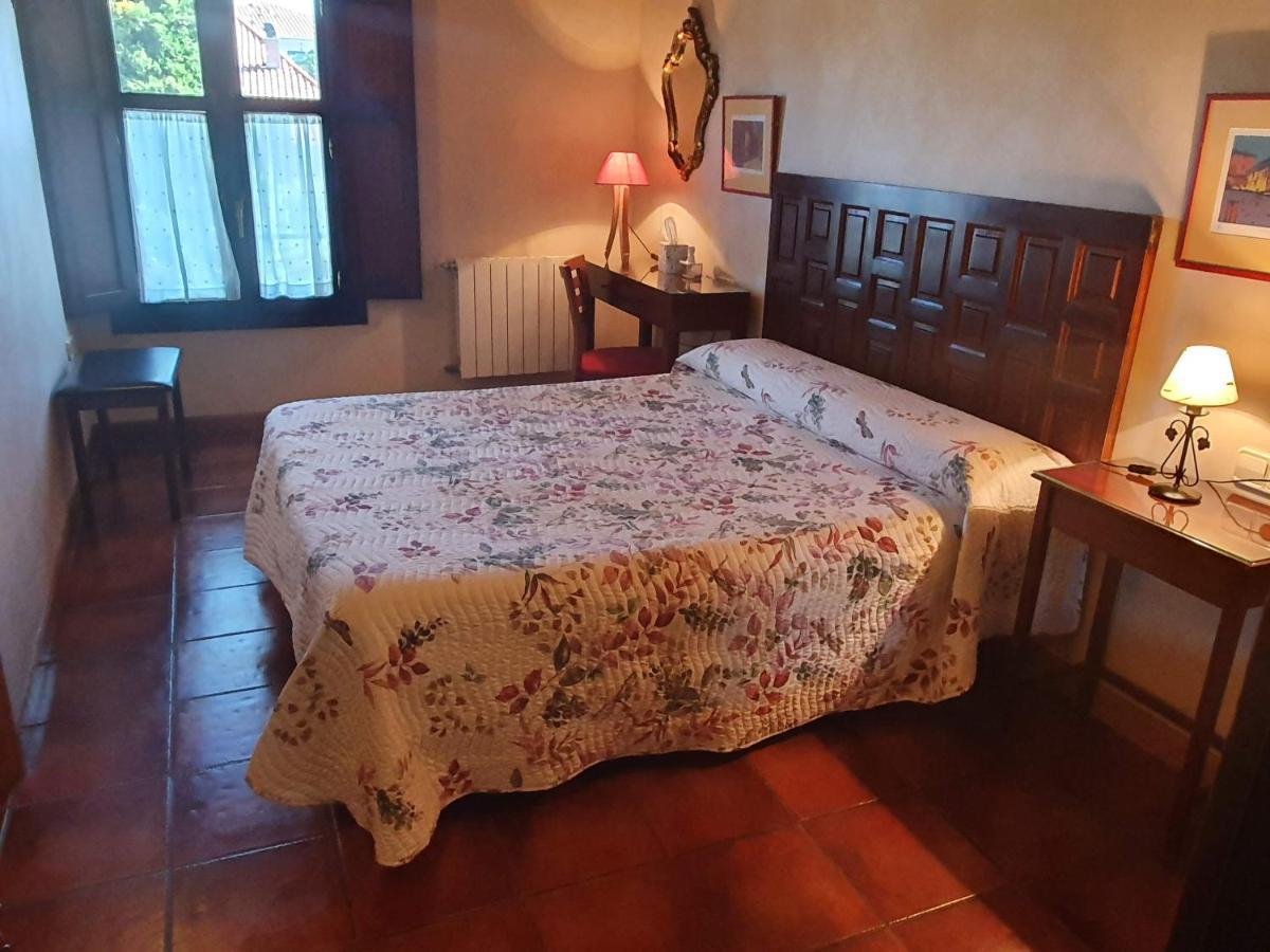 Casa Rural El Meson 브리오네스 외부 사진