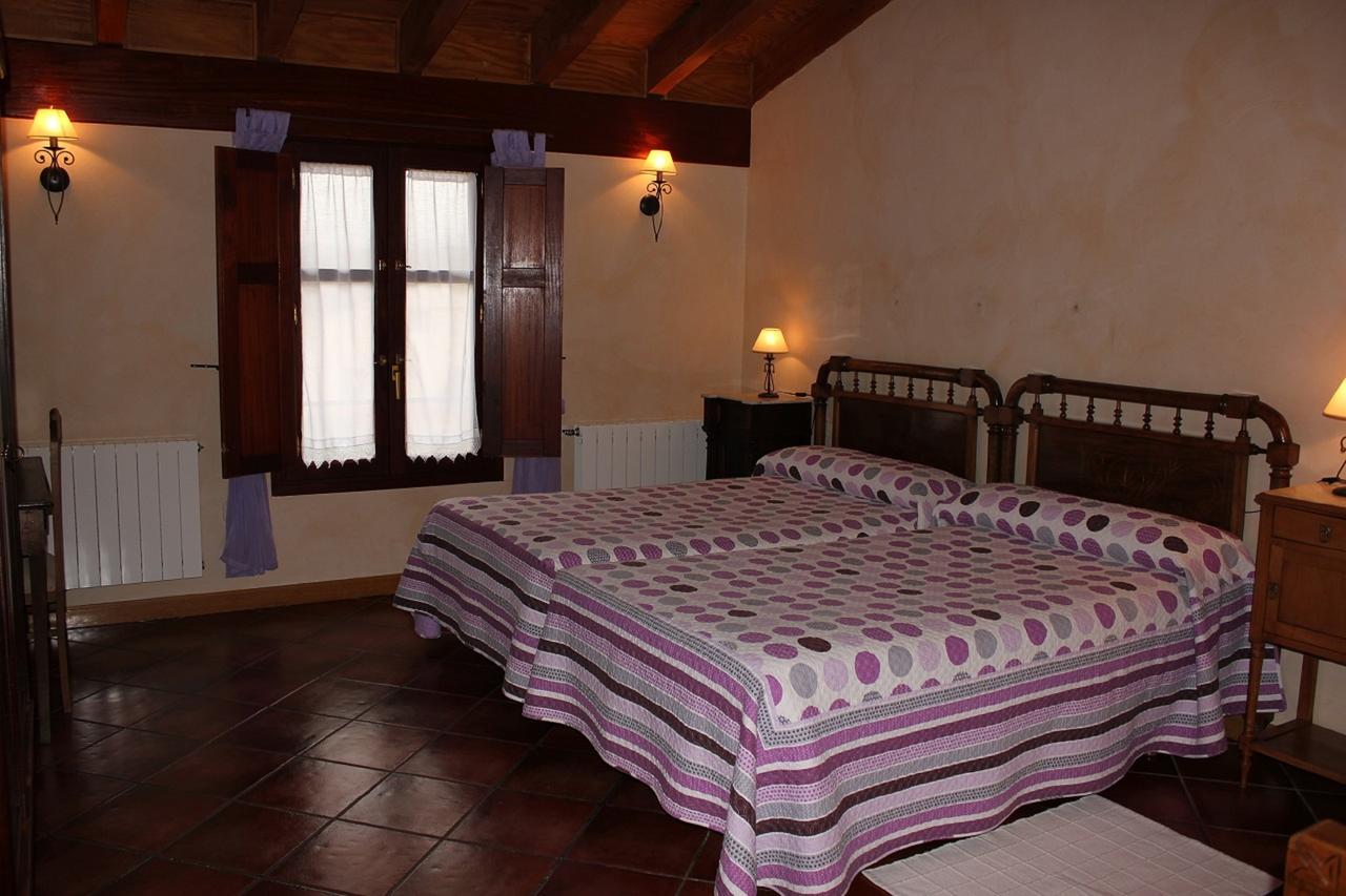 Casa Rural El Meson 브리오네스 외부 사진